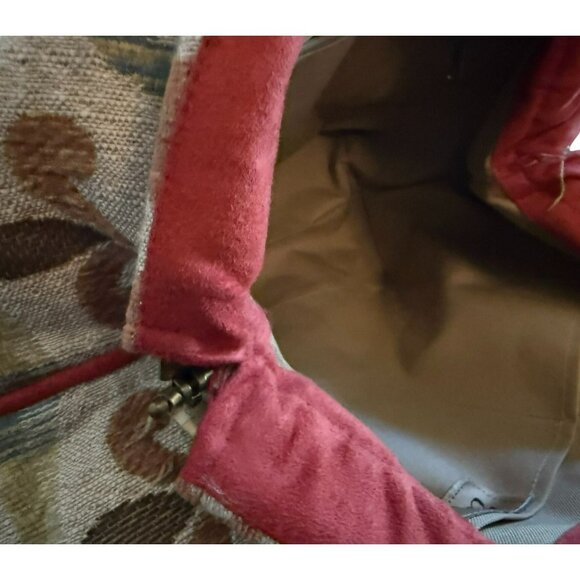 Atenti Hinged Closure Tapestry Betty Handbag With Floral Pattern & Red Accents - Picture 5 of 9